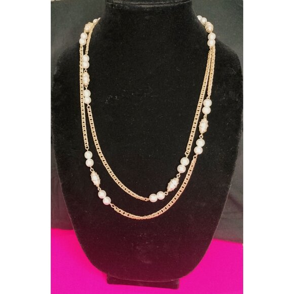 Sarah Coventry Vintage Gold Tone Chain Faux Pearl Pendant Long Necklace Jewelry - Picture 2 of 16